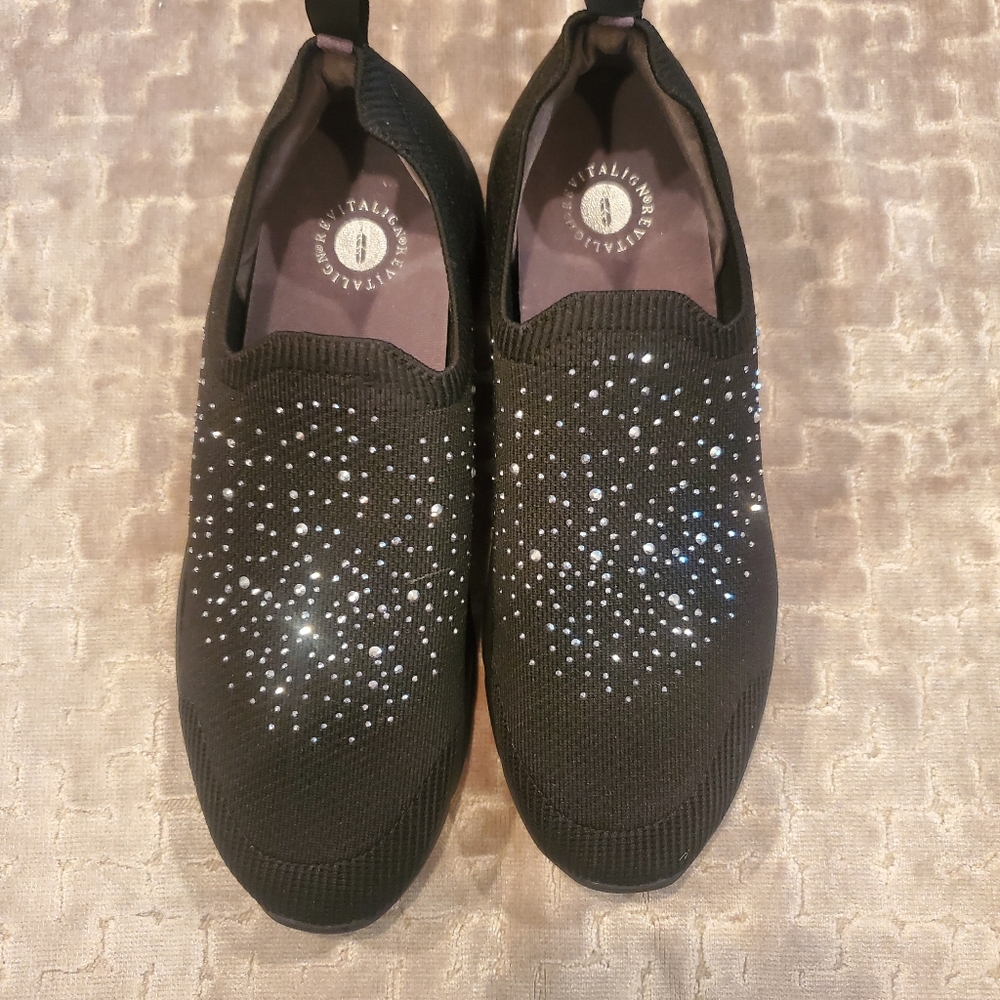 Revitalign Harbor Shimmer ortho sneaker size 10 NWOT